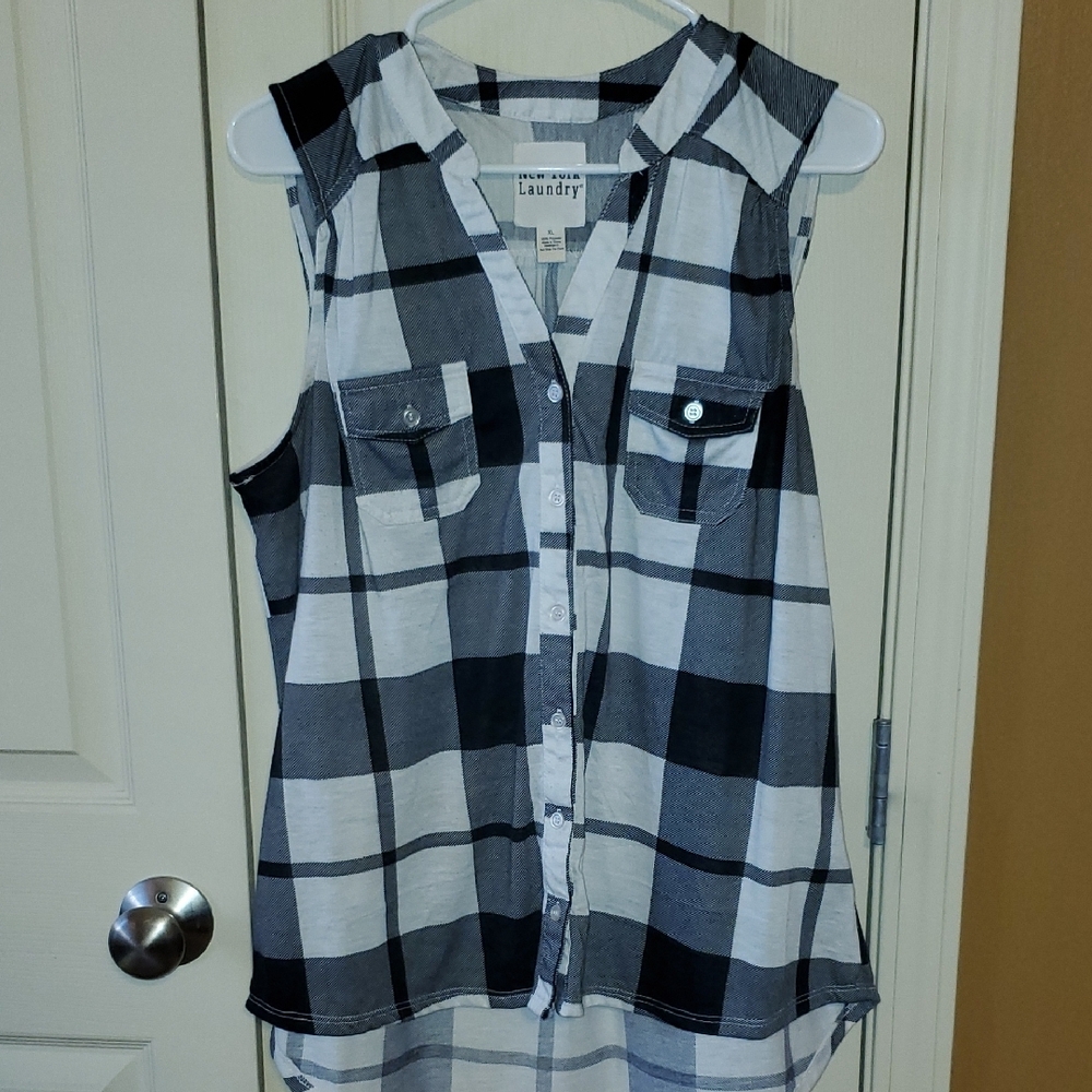 Laundry by Shelli Segal Black and White Plaid Sleeveless Top